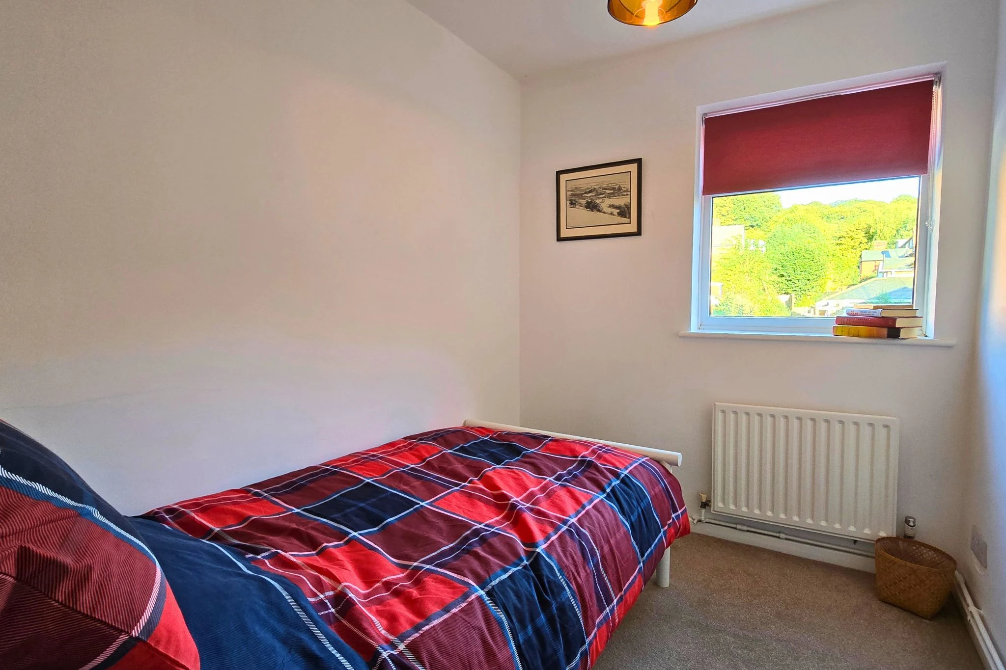 Second bedroom with single bed